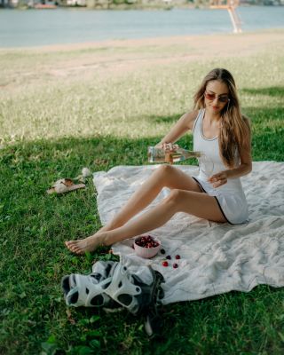 Predĺžený víkend môže byť aktívny a elegantný zároveň!✨🌿 🌤️ Spríjemnite si tieto dni pohybom na čerstvom vzduchu a...